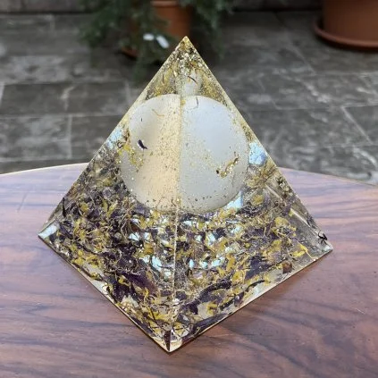 Pyramida OHORAI ~ Kristovo světlo